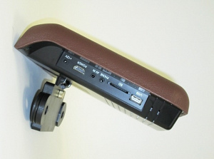 Навесной монитор на подголовник с диагональю 9 и встроенным DVD плеером TRINITY X-9F (Коричневый)